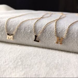 Silver letter necklaces💎 18 inch